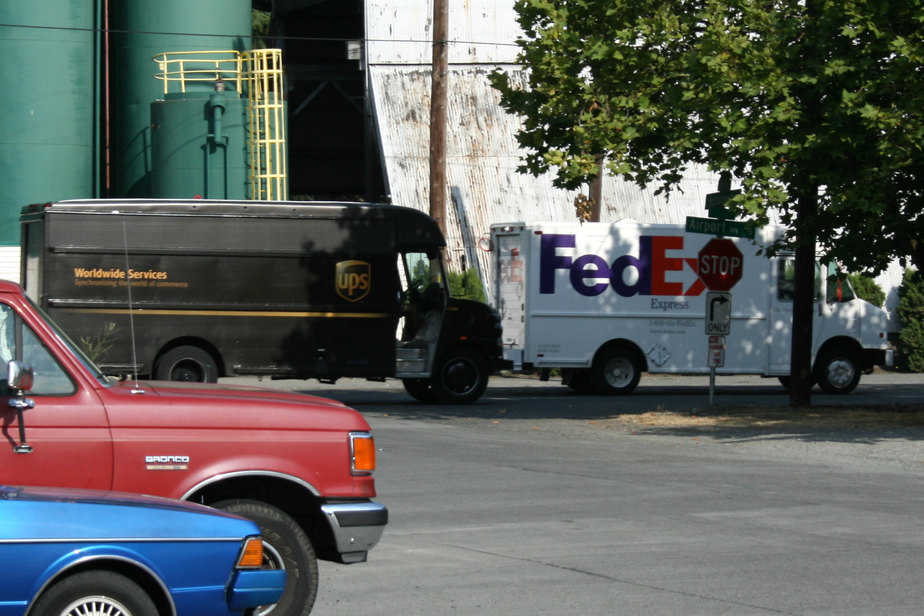 UPS e FedEx são algumas das empresas que Bill Gates investe.