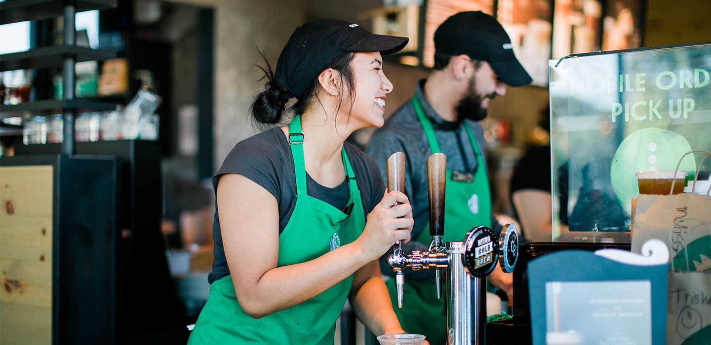 Franquia Starbucks: confira o valor e como investir
