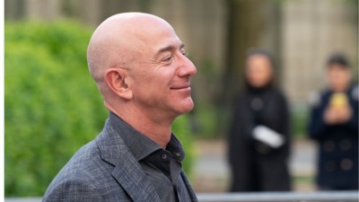 Jeff Bezos tem uma fortuna de aproximadamente US$ 156 bilhões (Shutterstock)