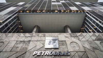 Petrobras disse que qualquer investimento precisa passar por processo de aprovação (Shutterstock)