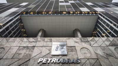Petrobras convocou AGE para as 14h de 30 de novembro (Shutterstock)
