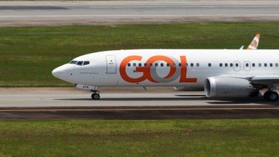 Avião da Gol na pista de voo (Shutterstock)