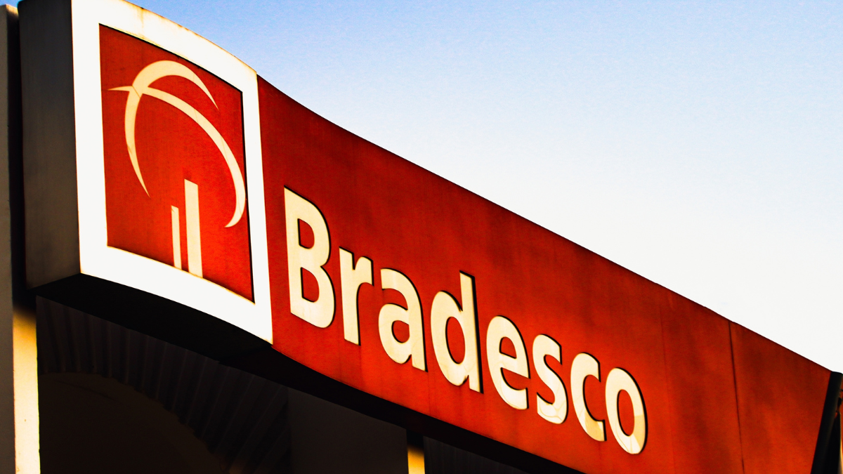 Bradesco (BBDC4) - Shutterstock