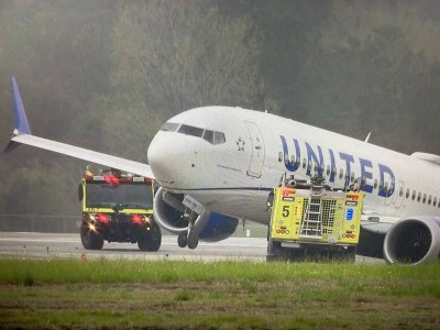 Avião saiu da pista do Aeroporto de Houston, nos Estados Unidos. Foto: Reprodução