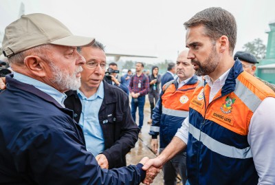 Presidente Lula e governador Eduardo Leite em encontro na cidade de Santa Maria. Foto: Planalto