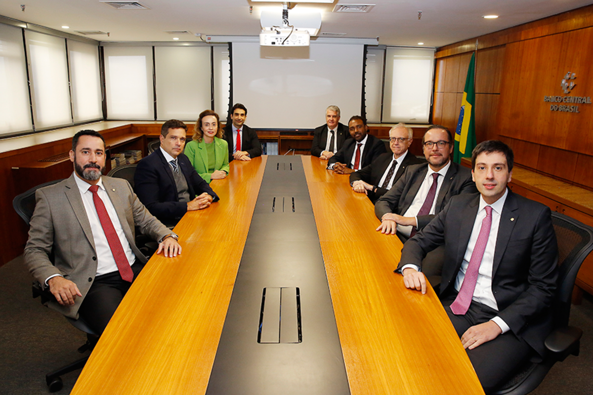 Diretores do Copom em reunião. Foto: Divulgação/BCB