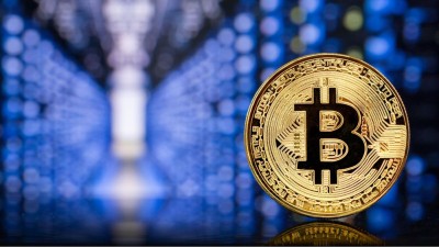 Bitcoin já subiu quase 64% em 2024 (Shutterstock)