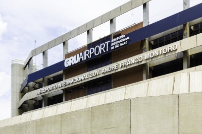 Aeroporto de Guarulhos foi concedido à iniciativa privada em 2012, quando passou a ser chamado de GRU Airport. Foto: Shutterstock