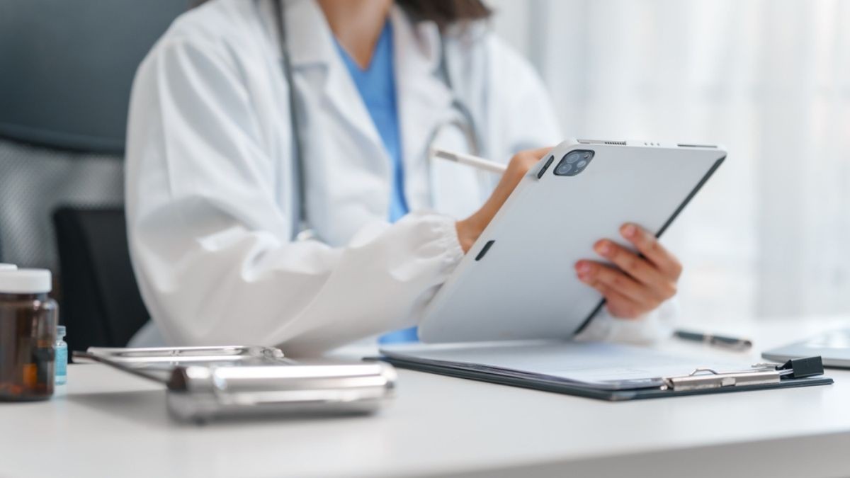 A Dasa tem mais de 40 marcas de laboratórios, hospitais e centros médicos (Shutterstock)
