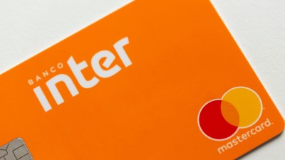 O banco também anunciou a mudança do nome da companhia para InterPag (Shutterstock)
