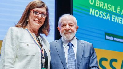 Lula esteve na posse da nova presidente da Petrobras, Magda Chambriard, que defende a exploração da Margem Equatorial (Divulgação)
