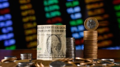 Dólar fechou a R$ 5,45 (Shutterstock)
