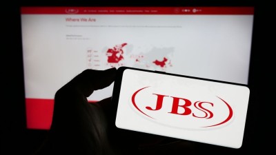 A JBS USA planeja utilizar recursos próprios para financiar essa aquisição.