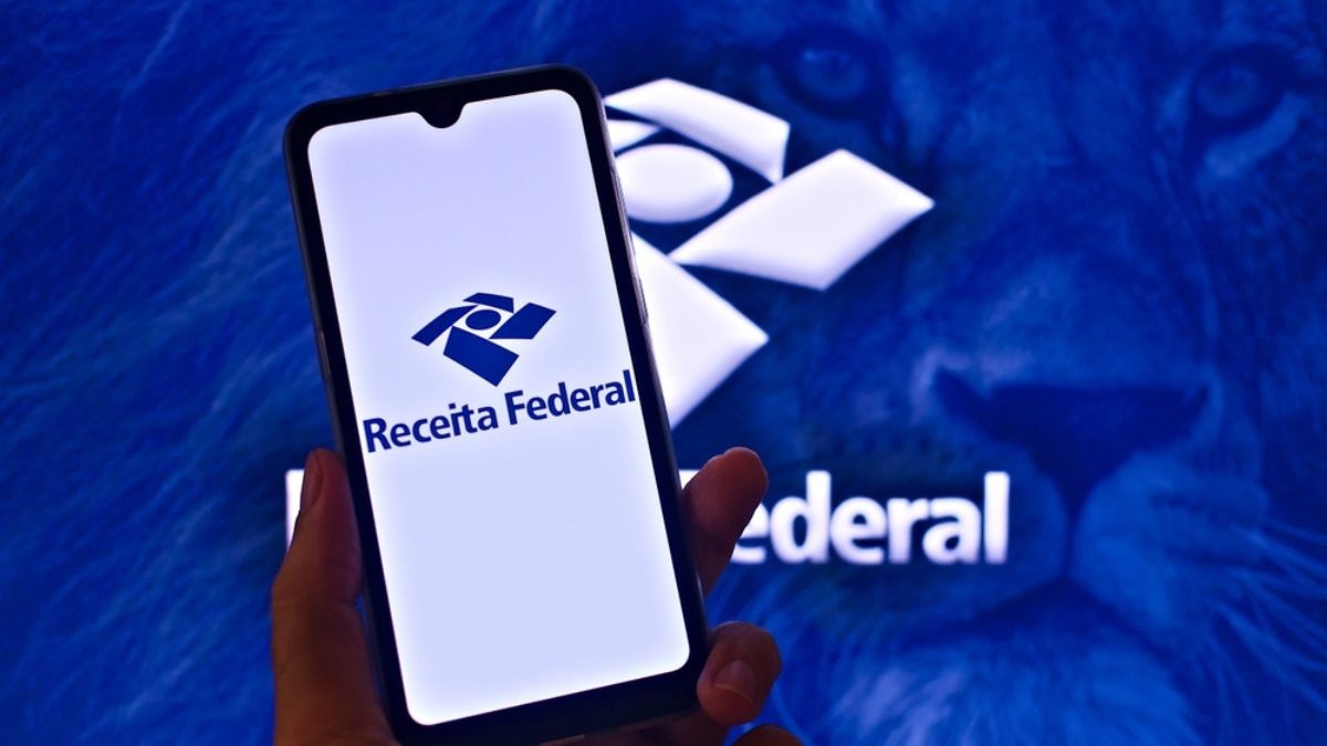 O resgate pode ser solicitado através do Portal e-CAC no site da Receita Federal. Imagem: Shutterstock.