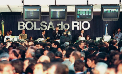 Antiga do bolsa de valores do Rio de Janeiro. Foto: Folha de São Paulo