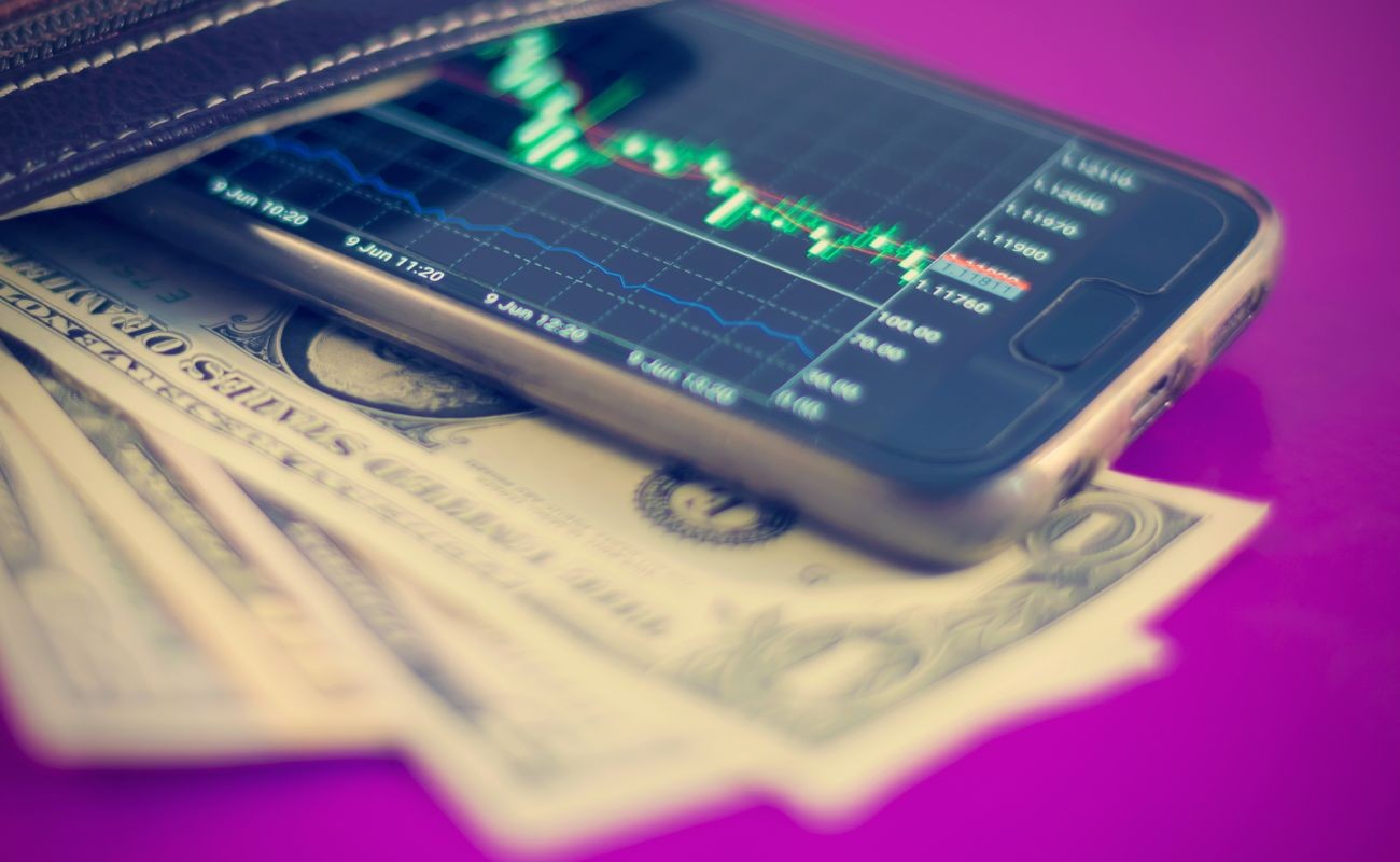 Controlar seus investimentos é o primeiro passo para o sucesso financeiro. Fonte: Shutterstock