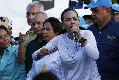 Impedida de se candidatar, María Corina Machado lidera luta contra governo Maduro. Foto: Shutterstock