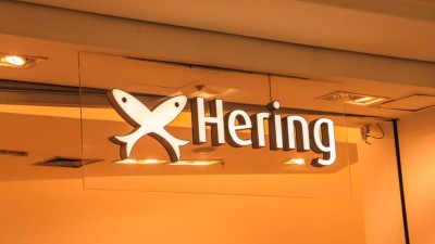 Hering é uma controlada indireta da Azzas atualmente (Shutterstock)