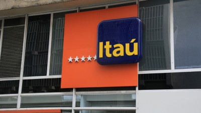 Banco Itaú é um dos maiores do país (Imagem: Shutterstock)