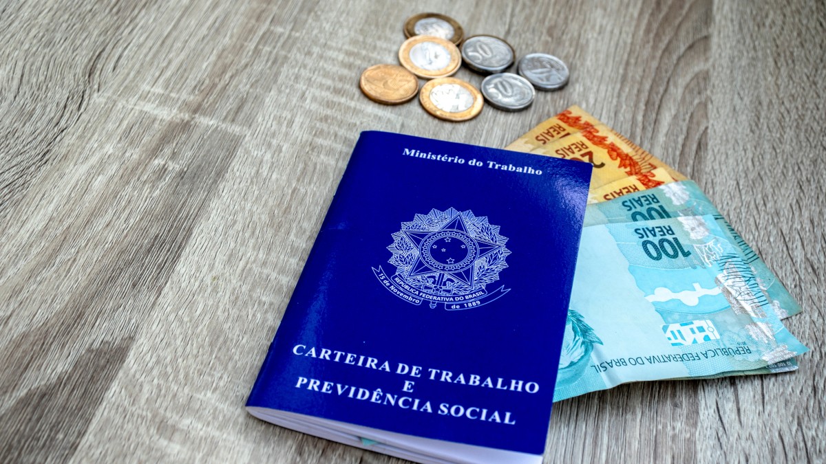 Trabalhadores residentes no Nordeste estão entre os ganhadores (Imagem: Shutterstock)