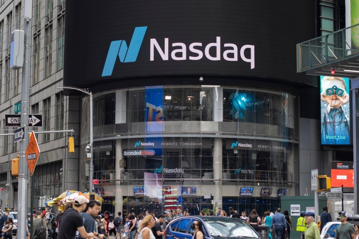 Nasdaq é uma das bolsas de valores dos Estados Unidos (Imagem: Shutterstock)