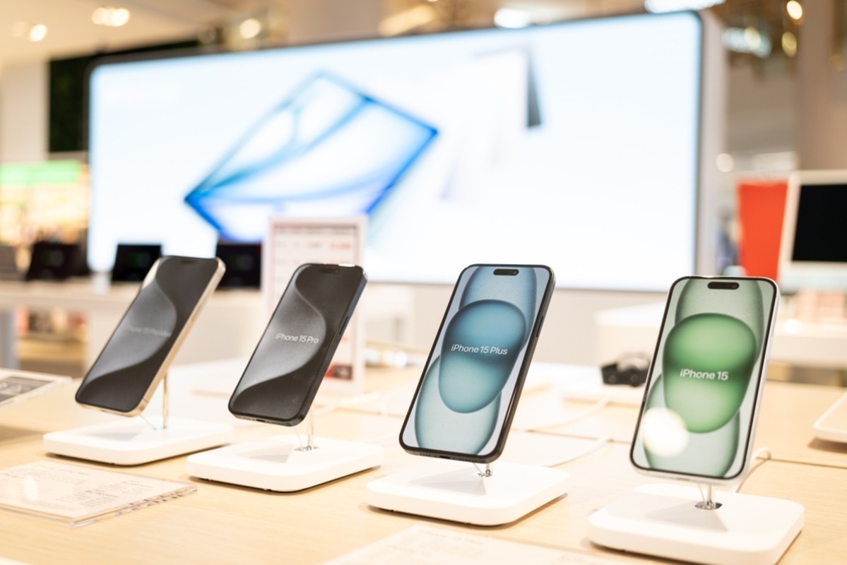 iPhone 15 foi lançado em 2023 (Imagem: Shutterstock)