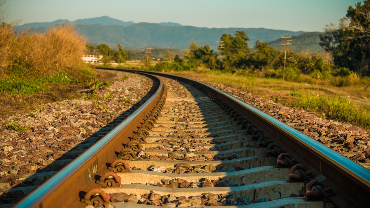 Vale quer manter estradas de ferros em Carajás e no trecho Minas-Vitória (Imagem: Shutterstock)