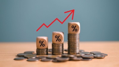 Já para 2025, a expectativa para o IPCA subiu de 3,92% para 3,95% (Imagem: Shutterstock)