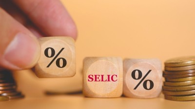 Para 2025,  também houve um aumento na projeção da Selic (Imagem: Shutterstock)