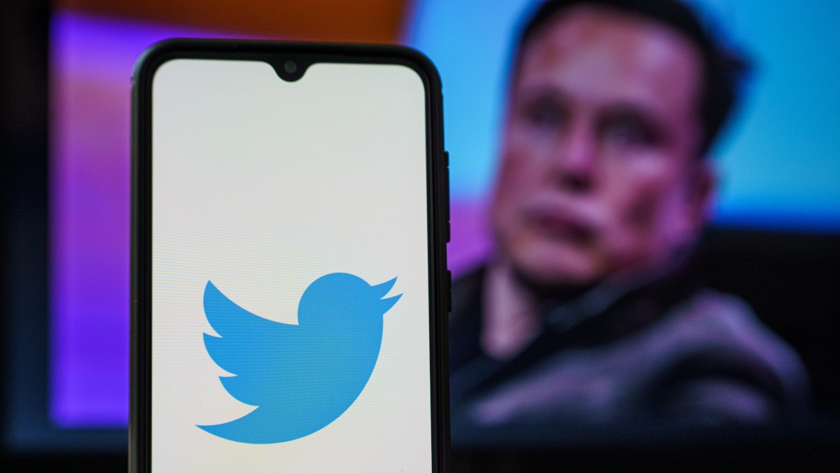 Twitter ainda precisa pagar multa milionária para voltar a funcionar no Brasil (Imagem: Shutterstock)