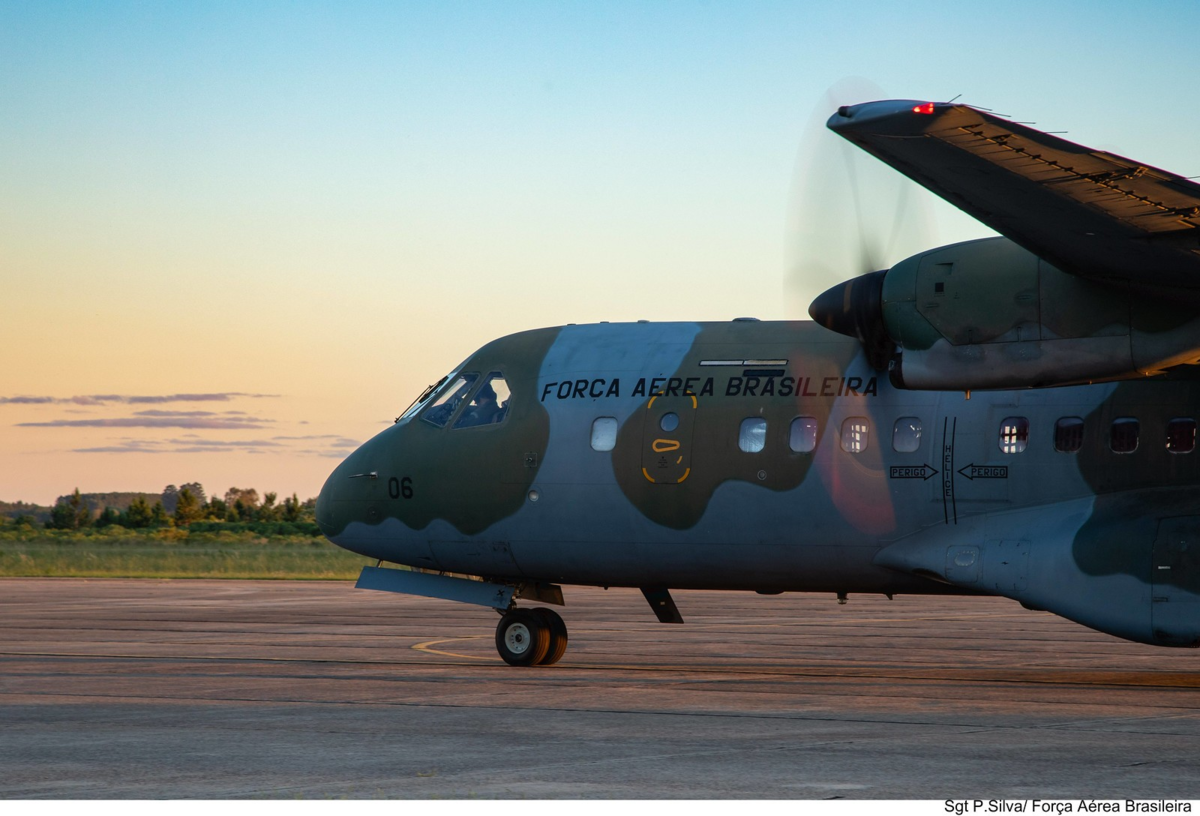 Avião da FAB faz para técnica em Portugal para abastecimento (Imagem: Divulgação)