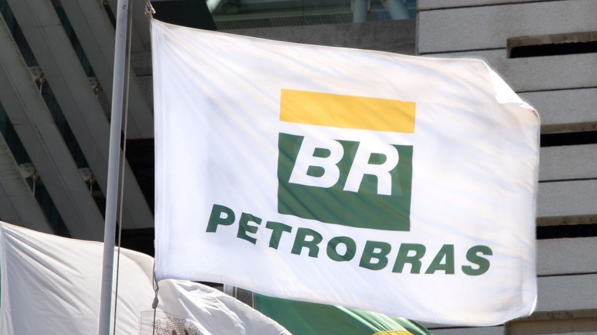 O executivo explicou que o foco é assegurar um nível de caixa que garanta a segurança da Petrobras (Imagem: Shutterstock)