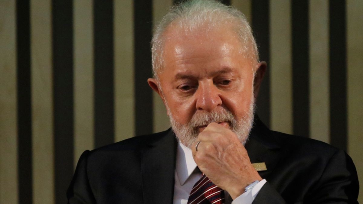 O clima nos bastidores aponta para uma pressão crescente sobre Lula (Imagem: Shutterstock)