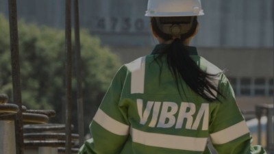 Volume de vendas da Vibra Energia recua 0,3% no trimestre (Imagem: Shutterstock)