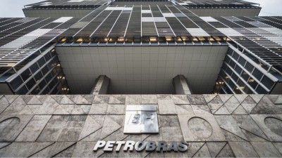 Petrobras aprovou dividendos com base nos resultados do 3T24 (Imagem: Shutterstock)