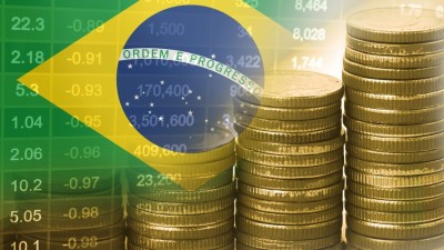 Em contraste, a projeção para o dólar no final de 2024 subiu de R$ 5,60 para R$ 5,70 (Imagem: Shutterstock)