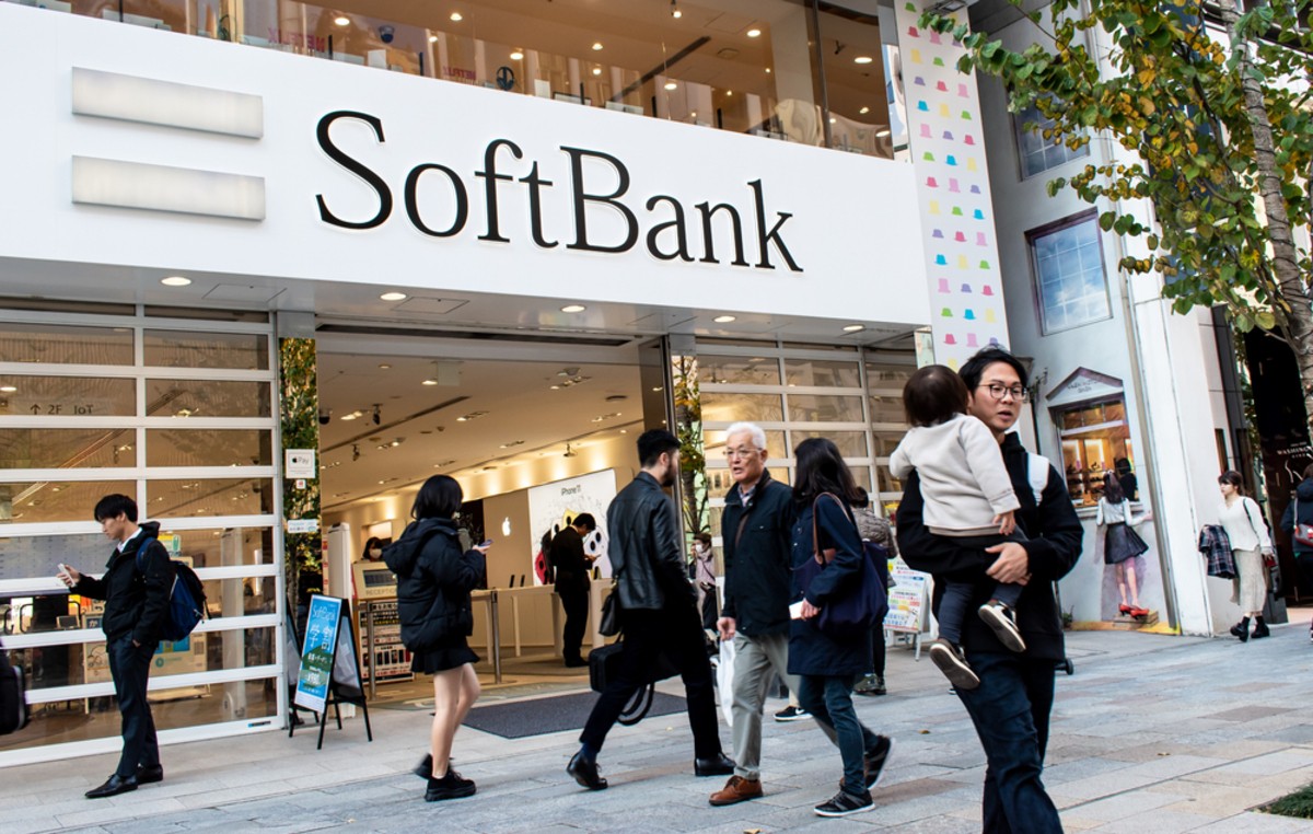 Softbank é um dos maiores conglomerados financeiros do mundo (Imagem: Shutterstock)