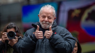 Bloqueio de recursos no governo Lula representa apenas cortes temporários de gastos (Imagem: Shutterstock)