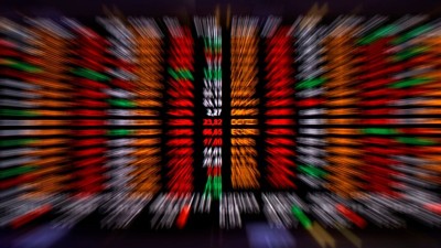 O dólar à vista registrou uma leve queda de 0,05%, fechando a R$ 6,0624 (Imagem: Shutterstock) O dólar à vista registrou uma leve queda de 0,05%, fechando a R$ 6,0624 (Imagem: Shutterstock)