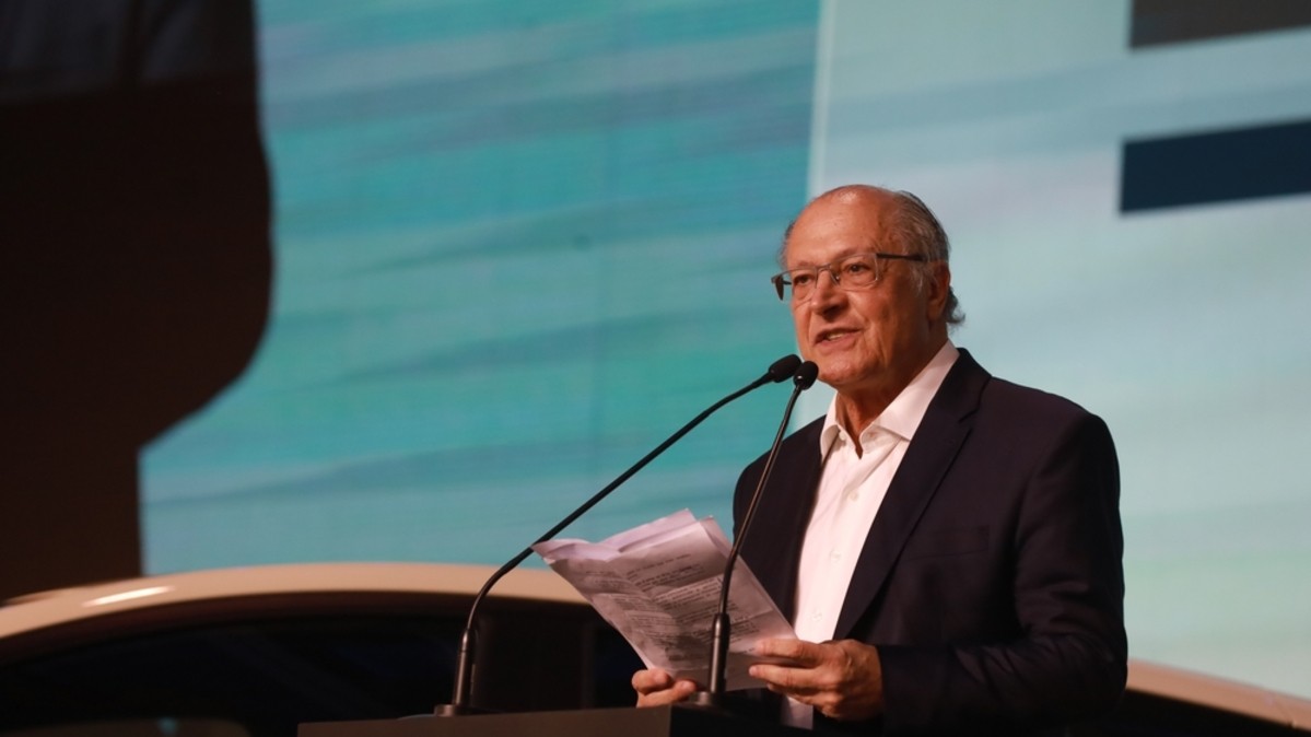 Alckmin é vice-presidente e ministro do governo Lula (Imagem: Shutterstock