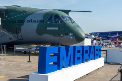 Embraer é uma empresa brasileira (Imagem: Shutterstock)