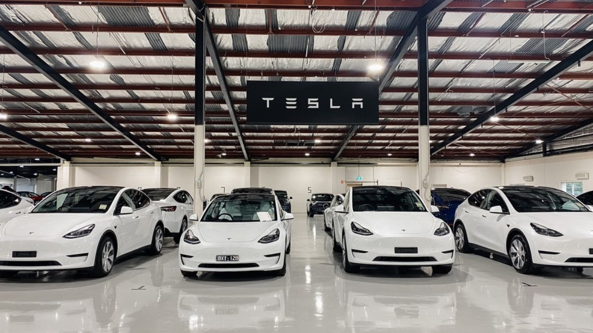 Tesla entregou 1,79 milhão de veículos elétricos em 2024 (Imagem: Shutterstock)