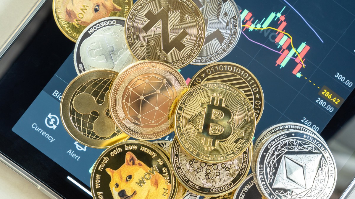 Próximo alvo de preço do Bitcoin está em US$ 102,4 mil, segundo analistas (Imagem: Shutterstock)