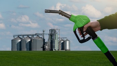 Atualmente, a mistura de biodiesel no combustível fóssil já chega a 14% (Imagem: Shutterstock)