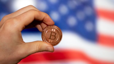 Trump prometeu fazer dos EUA a capital mundial do Bitcoin (Imagem: Shutterstock)