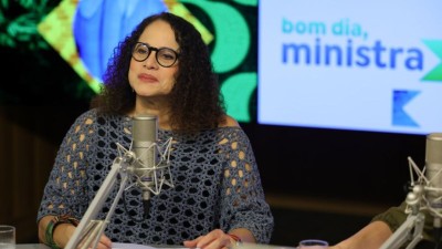 Luciana Santos é a ministra da Ciência, Tecnologia e Inovação do Brasil (Imagem: Fábio Pozzebom/Agência Brasil)