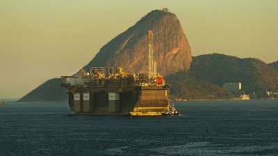 Mesmo com o recuo na produção total, a Petrobras atingiu recordes anuais no pré-sal (Imagem: Shutterstock)