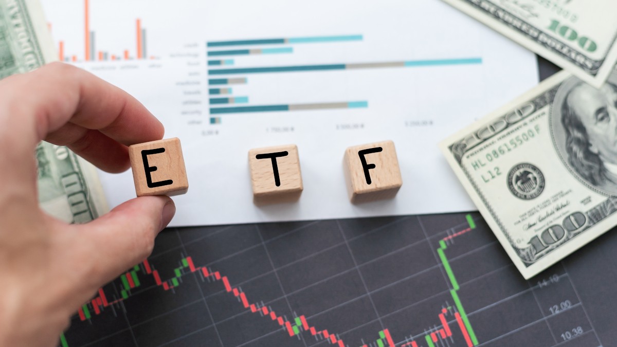 BDRs de ETFs permitem que brasileiros tenham acesso fácil e diversificado aos investimentos no exterior (Imagem: Shutterstock)