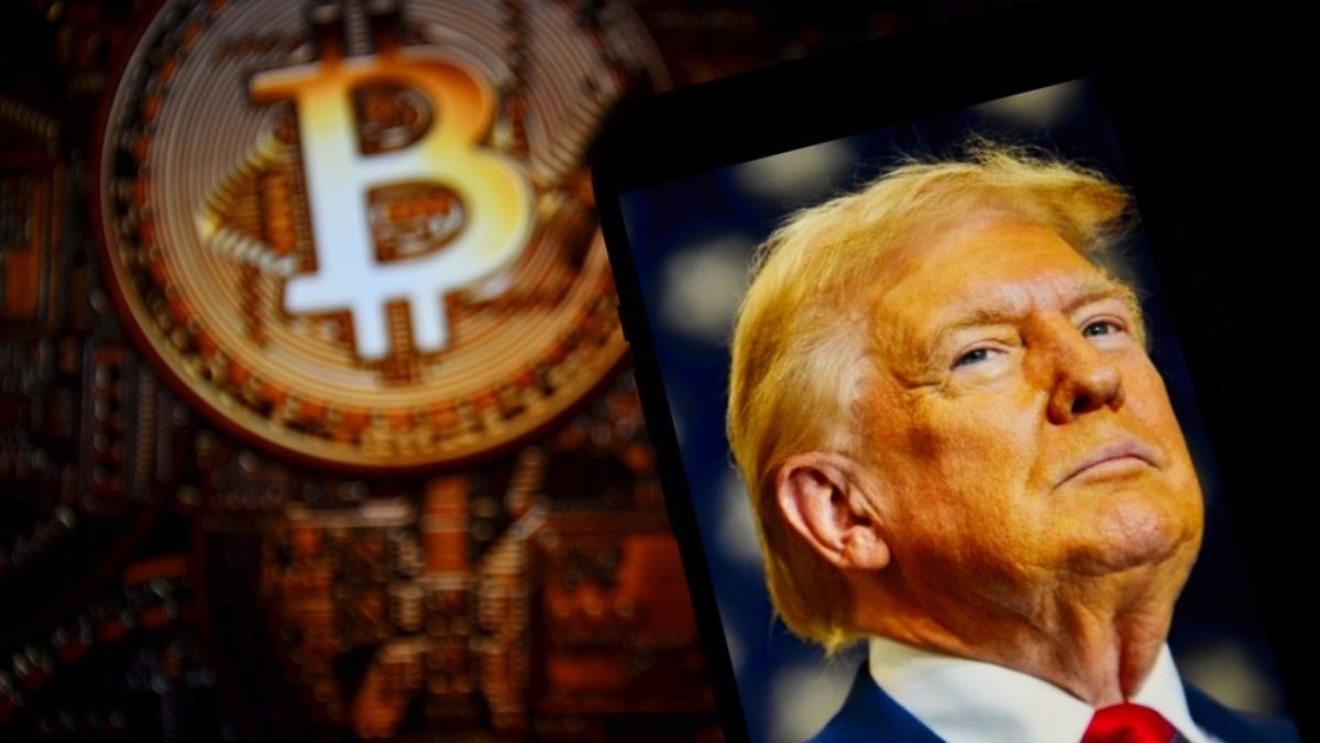 Trump prometeu fazer dos EUA a capital mundial do Bitcoin (Imagem: Shutterstock)