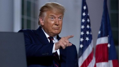 Trump já estabeleceu tarifas sobre produtos canadenses e mexicanos mas voltou atrás em sua decisão (Imagem: Shutterstock)